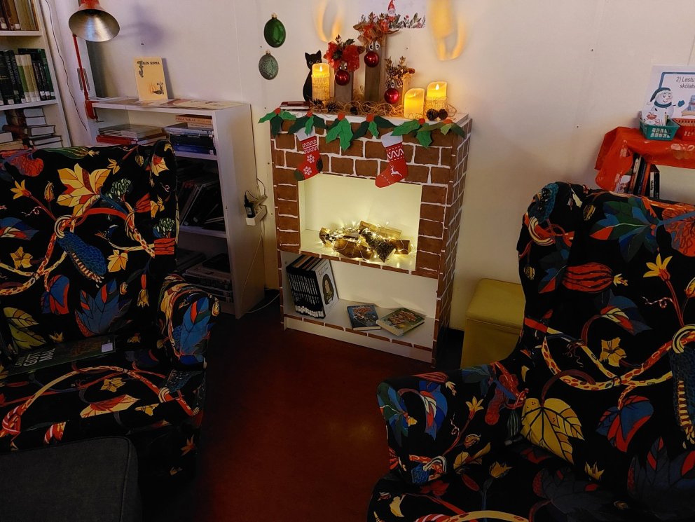 Bækur, ljós og kósí